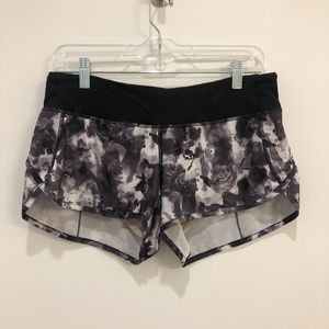 Lululemon Speed Up Shorts- Black and White Pattern